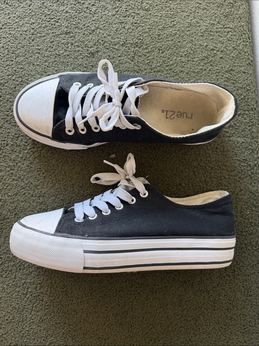 Black Canvas Platform Sneakers for Women